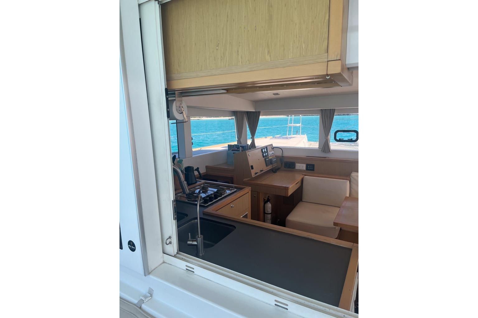 2014 Lagoon 39