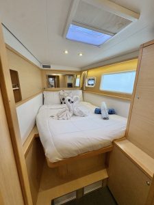 bed, Lagoon 450, catamaran for sale