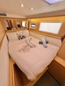 bed, Lagoon 450, catamaran for sale