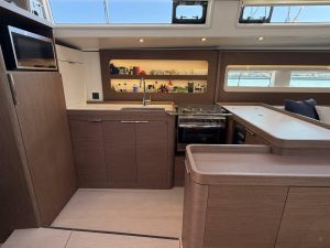 interior, Beneteau 54 Oceanis, sailboat for sale