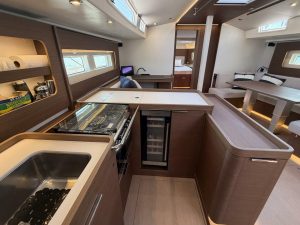 interior, Beneteau 54 Oceanis, sailboat for sale