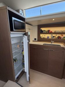 interior, Beneteau 54 Oceanis, sailboat for sale