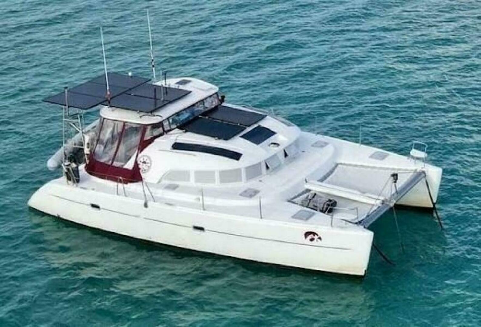 Lagoon 380 Used Power