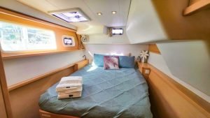 bed, Lagoon 450, catamaran for sale