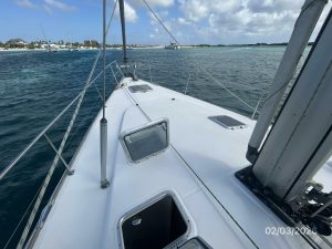 deck, Jeanneau 54DS, sailboat for sale
