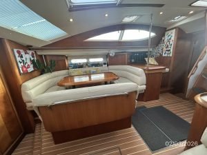 salon, Jeanneau 54DS, sailboat for sale