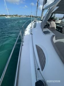 deck, Jeanneau 54DS, sailboat for sale