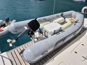 exterior, Voyage 480, catamaran for sale