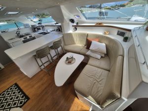 salon, Voyage 480, catamaran for sale