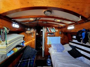 salon, Nicholson 36, sailboat for sale