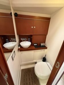 bath, Hanse 575, sailboat for sale