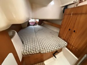 bed, Dufour 43 Gib'Sea, sailboat for sale