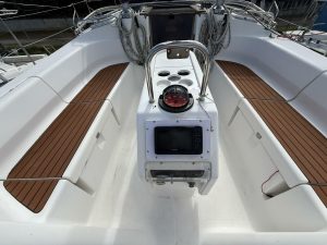 helm, Dufour 43 Gib'Sea, sailboat for sale