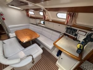 salon, Dufour 43 Gib'Sea, sailboat for sale