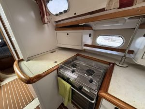 interior, Dufour 43 Gib'Sea, sailboat for sale