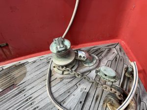 deck, Victory Tug 37, trawler for sale