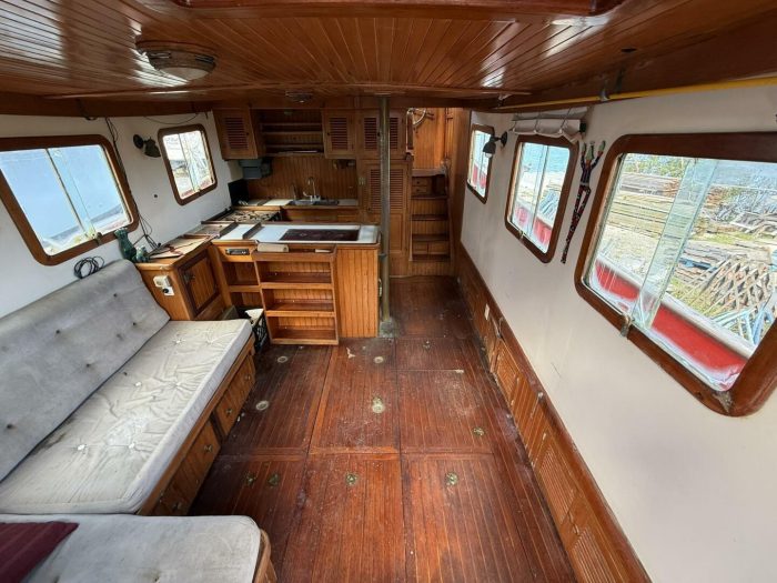 interior, Victory Tug 37, trawler for sale