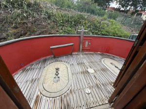 cockpit, Victory Tug 37, trawler for sale