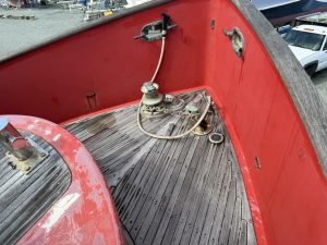 deck, Victory Tug 37, trawler for sale