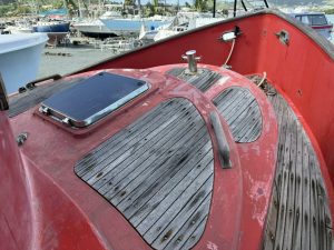 deck, Victory Tug 37, trawler for sale