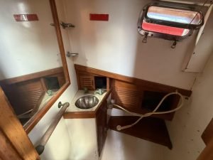 bath, Victory Tug 37, trawler for sale