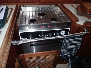Island Packet 35, sailboat for sale