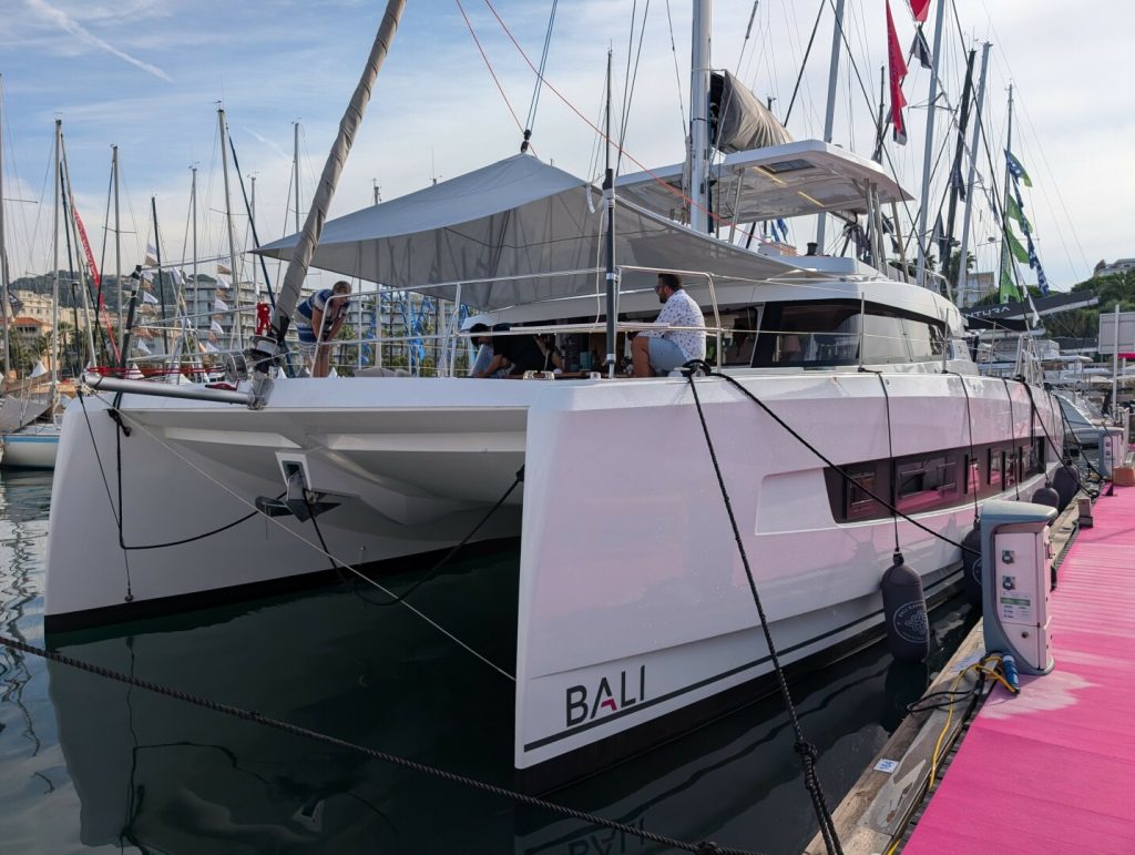 Bali 5.2, catamaran for sale