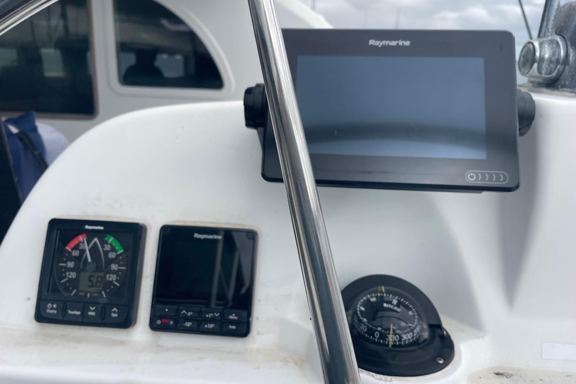 2004 Lagoon 570