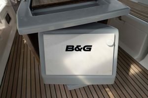 helm, Beneteau 41.1 Oceanis, sailboat for sale