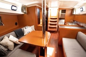 salon, Beneteau 41.1 Oceanis, sailboat for sale