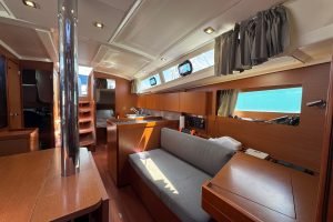 salon, Beneteau 41.1 Oceanis, sailboat for sale