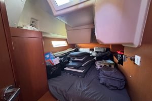 bed, Beneteau 41.1 Oceanis, sailboat for sale