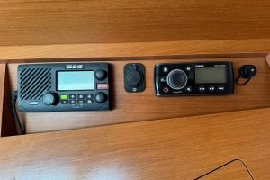 navigation station, Beneteau 41.1 Oceanis, sailboat for sale