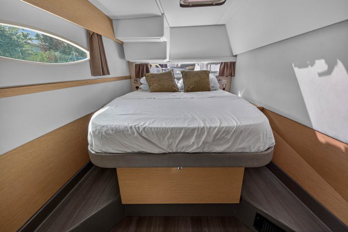 bed, FP 44 Helia, catamaran for sale