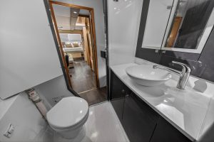 bath, FP 44 Helia, catamaran for sale