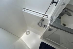bath, Leopard 45, catamaran for sale