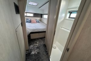 bed, Leopard 45, catamaran for sale