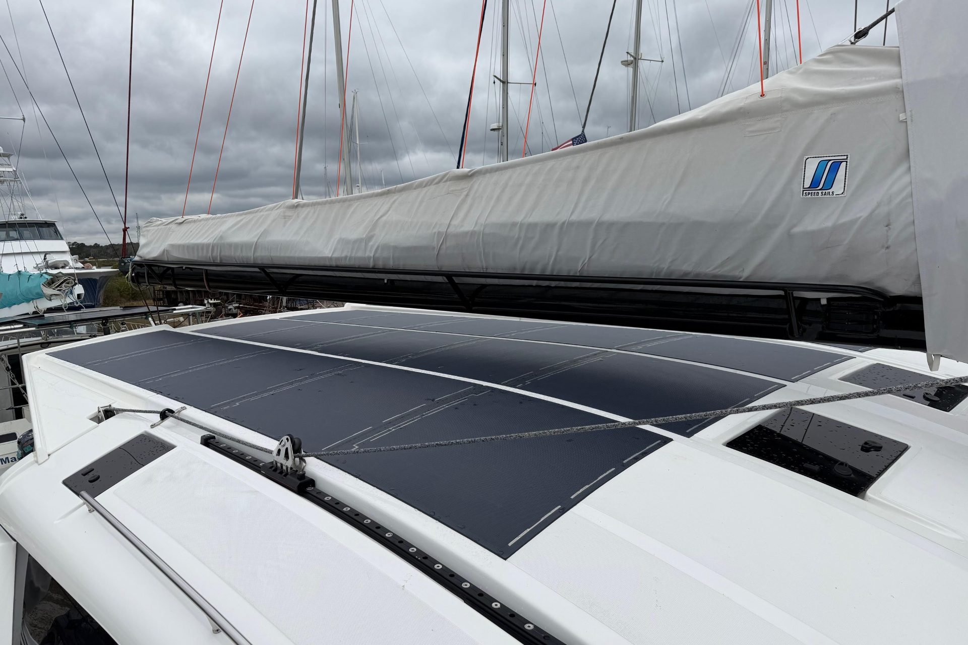 2025 C-Cat 48