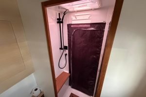 bath, C-Cat 48, catamaran for sale
