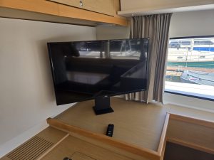 salon, Lagoon 42, catamaran for sale