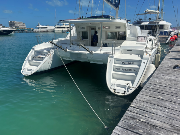 Lagoon 440, catamaran for sale