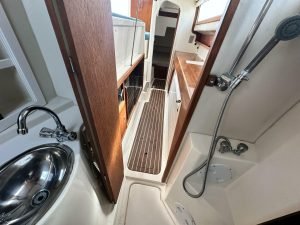 interior, Gemini 105, catamaran for sale