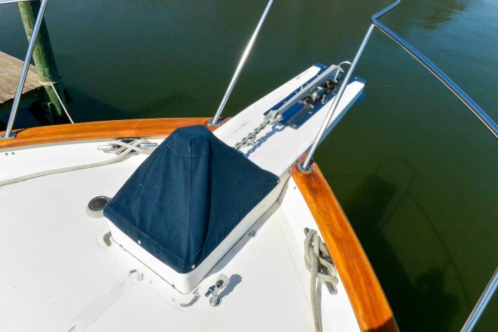 deck, Ocean Alexander 500, trawler for sale