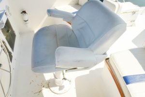 helm, Ocean Alexander 500, trawler for sale