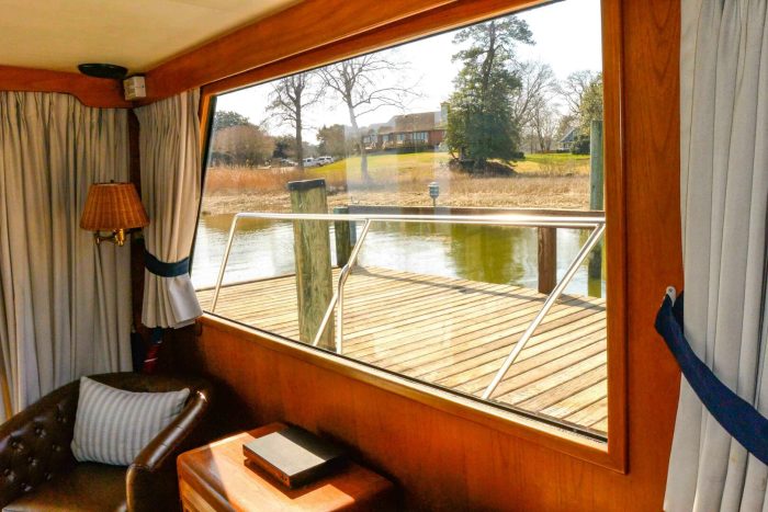 interior, Ocean Alexander 500, trawler for sale
