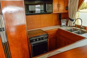 interior, Ocean Alexander 500, trawler for sale