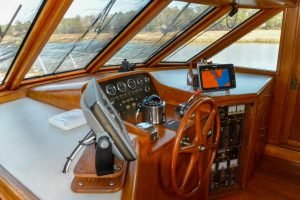 navigation station, Ocean Alexander 500, trawler for sale