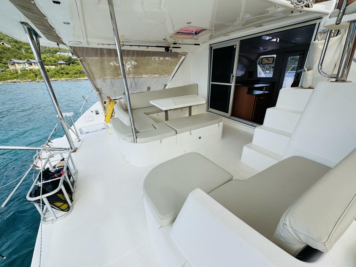 2011 Leopard 44