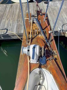 deck, Endeavour 37, sailboat for sale
