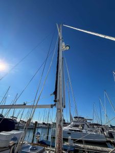 exterior, Endeavour 37, sailboat for sale
